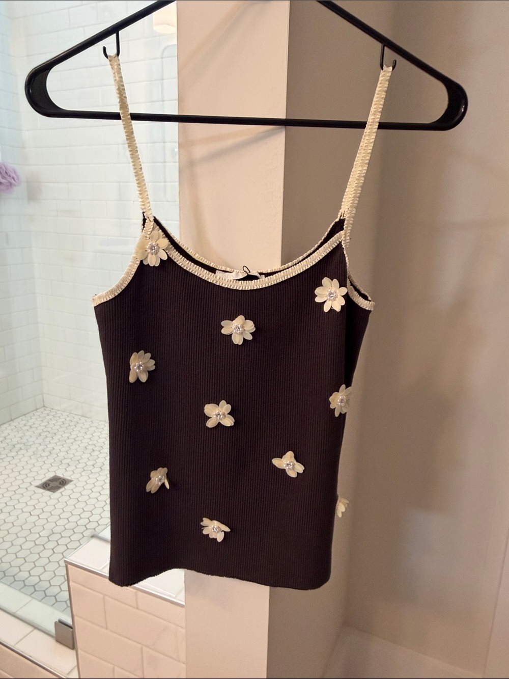 Zara Ribbed Floral Tank - Picture 2 of 2